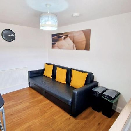 Jpl Apartment คาร์ดิฟฟ์ ภายนอก รูปภาพ